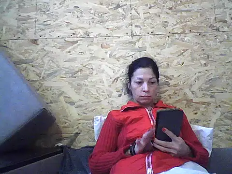 Snapshot of Milana38 chatting on 10/25/25, 09:19 Milana38 online show from 10/25/25, 09:19