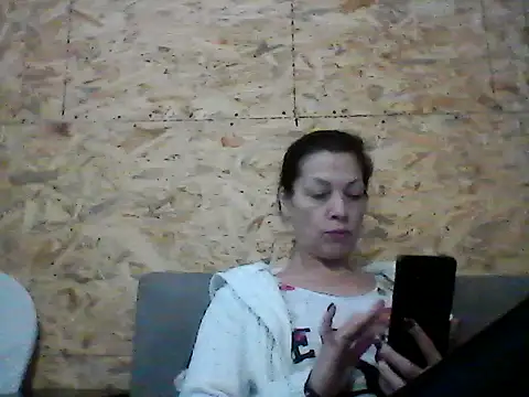 Snapshot of Milana38 chatting on 11/29/25, 08:03 Milana38 online show from 11/29/25, 08:03