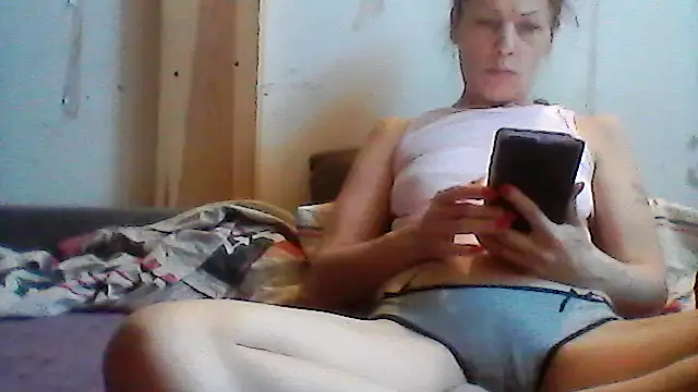 Snapshot of Milana38 chatting on 07/01/26, 08:47 Milana38 online show from 07/01/26, 08:47