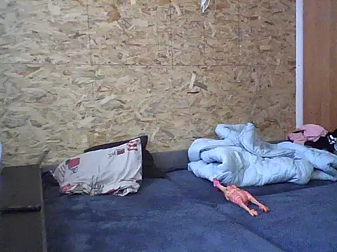 Snapshot of Milana38 chatting on 11/04/25, 11:14 Milana38 online show from 11/04/25, 11:14