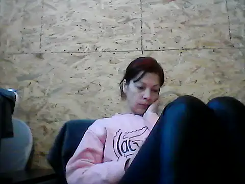 Snapshot of Milana38 chatting on 02/24/26, 10:05 Milana38 online show from 02/24/26, 10:05