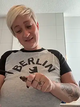 Rozendefotz online show from 02/17/26, 09:50