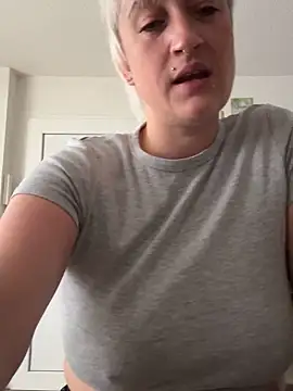 Rozendefotz online show from 11/13/25, 07:12