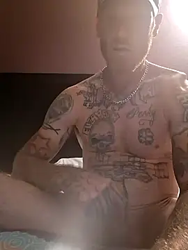 Snapshot of Rooster149628tim chatting on 06/06/26, 01:16 Rooster149628tim online show from 06/06/26, 01:16
