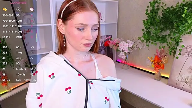 KathrinTith online show from 12/03/25, 10:58