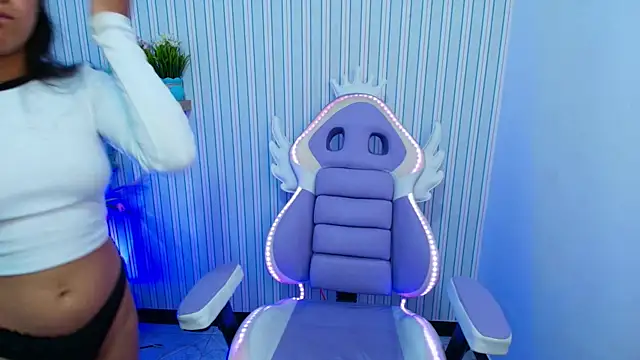 kataleya  18 online show from 11/26/25, 07:47