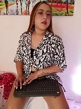 Tamara valentine online show from 11/11/25, 04:35