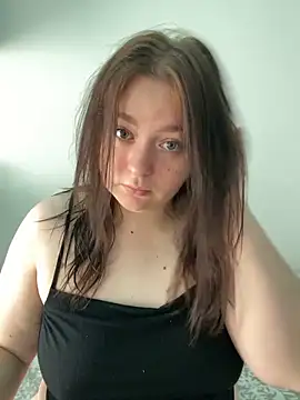 Snapshot of SoniaNovara chatting on 10/02/25, 01:14 SoniaNovara online show from 10/02/25, 01:14