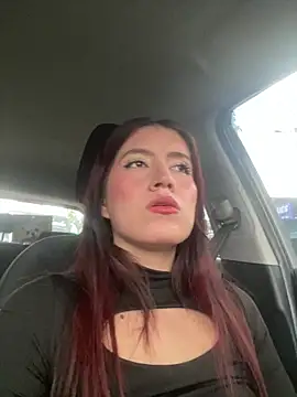 BrunnetAri  online show from 03/21/26, 06:45