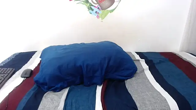 XSexySnow30XX online show from 11/20/25, 09:21