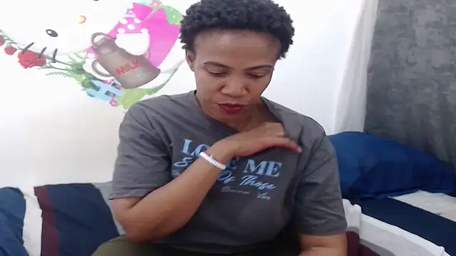 XSexySnow30XX online show from 12/15/25, 06:14