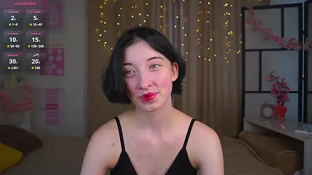 JuanaFriesz online show from 02/24/26, 09:21