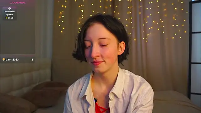 JuanaFriesz online show from 02/06/26, 09:16