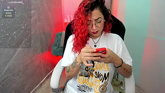 RoxanneStorm  online show from 03/09/26, 04:49