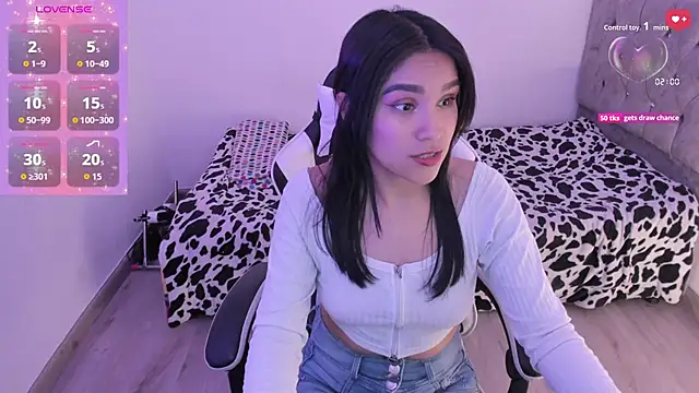 Snapshot of megaan_cb chatting on 11/15/25, 01:48 megaan cb online show from 11/15/25, 01:48