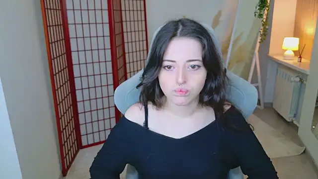 SoftAmora online show from 01/12/26, 06:20