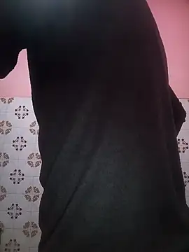 boy arabe 20 online show from 02/21/26, 12:23