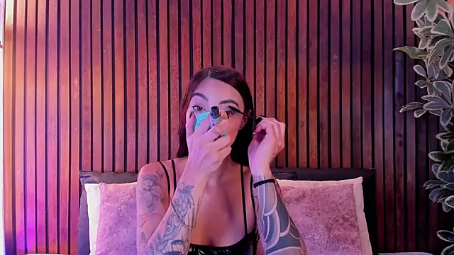 SharonLyn  online show from 05/03/26, 12:42