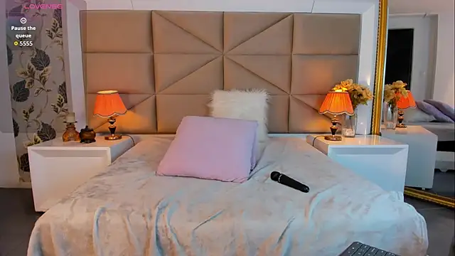 Snapshot of VeraGarnier chatting on 11/13/25, 03:38 VeraGarnier online show from 11/13/25, 03:38