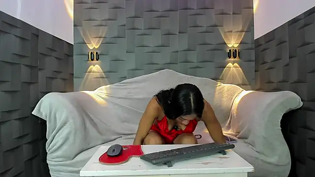 VeraGarnier online show from 03/10/26, 07:51