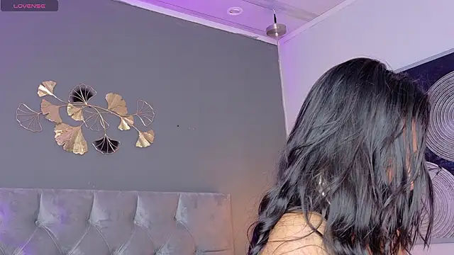 kendalFox  online show from 02/22/26, 11:34