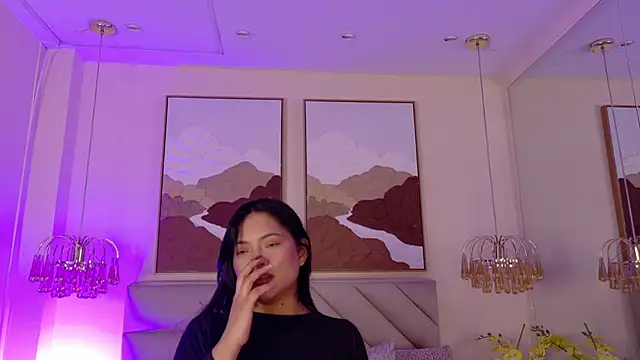 kendalFox  online show from 11/02/25, 01:49