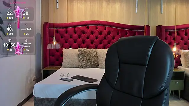 kendalFox  online show from 09/25/25, 01:06