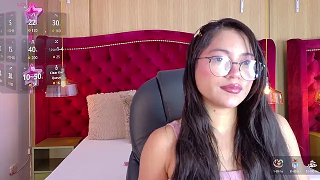 kendalFox  online show from 10/02/25, 01:03