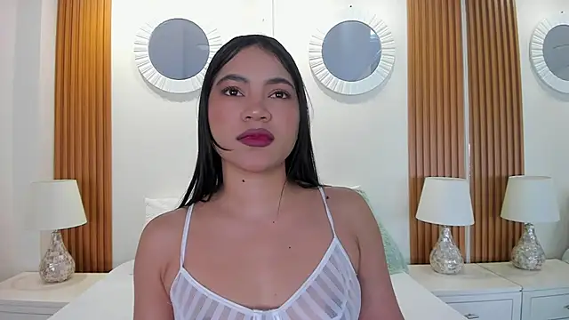 kendalFox  online show from 09/13/25, 12:27