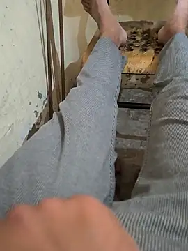 bigdick lickingexpert08 online show from 10/28/25, 08:24