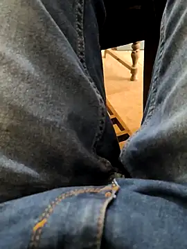 bigdick lickingexpert08 online show from 10/27/25, 08:48