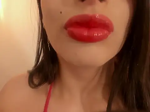 Snapshot of sweet_Elizabeth chatting on 02/16/26, 12:26 sweet Elizabeth online show from 02/16/26, 12:26