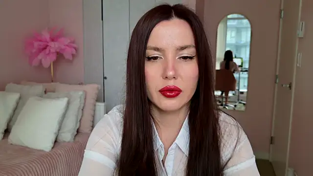 SirenSwitch online show from 11/15/25, 09:30