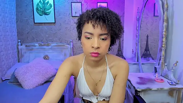 Lucia jane online show from 10/28/25, 07:35