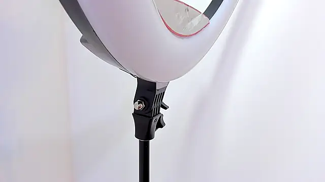 Lucia jane online show from 10/30/25, 08:50