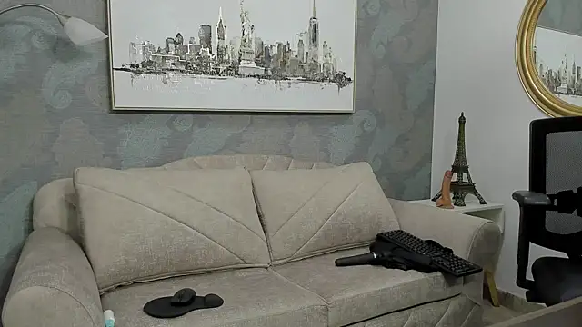 Lucia jane online show from 11/07/25, 07:51