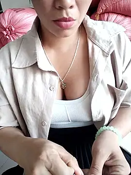 hong-sex online show from 10/18/25, 03:41