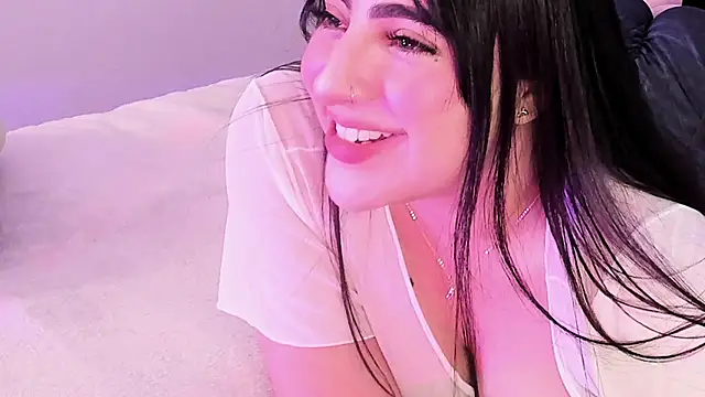 Camila Matinez  online show from 03/17/26, 01:19