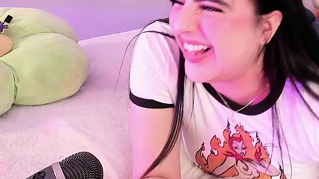 Camila Matinez  online show from 03/12/26, 01:11