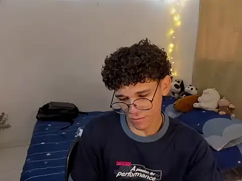 Tom Blues online show from 11/10/25, 02:00