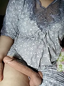 Aomtiz8 online show from 04/06/26, 01:12