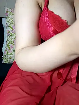 Aomtiz8 online show from 12/04/25, 07:18