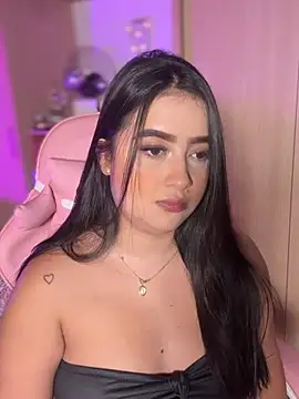 Emiily Moore1 online show from 02/15/26, 07:02