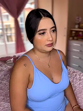 Emiily Moore1 online show from 11/23/25, 05:01