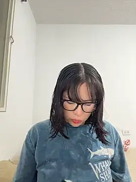 aliciia 23 online show from 11/27/25, 09:15