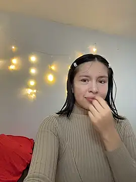 aliciia 23 online show from 12/05/25, 08:39