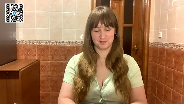 MaroonMoon  online show from 10/08/25, 07:25