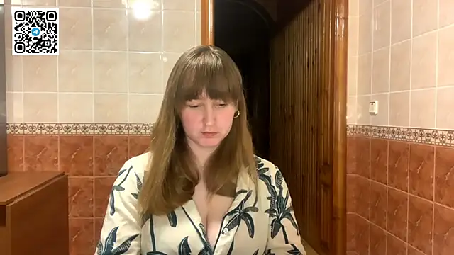 MaroonMoon  online show from 11/02/25, 08:58