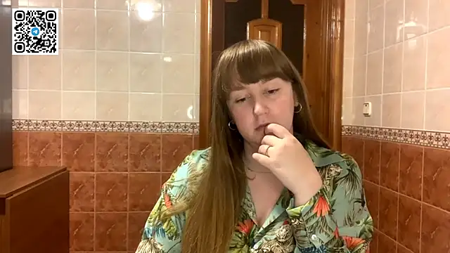 MaroonMoon  online show from 11/29/25, 08:42