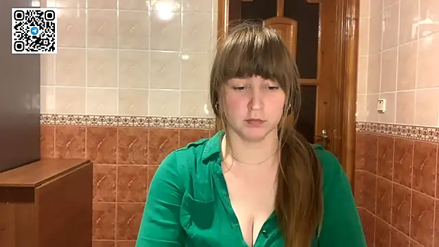 MaroonMoon  online show from 11/27/25, 08:42